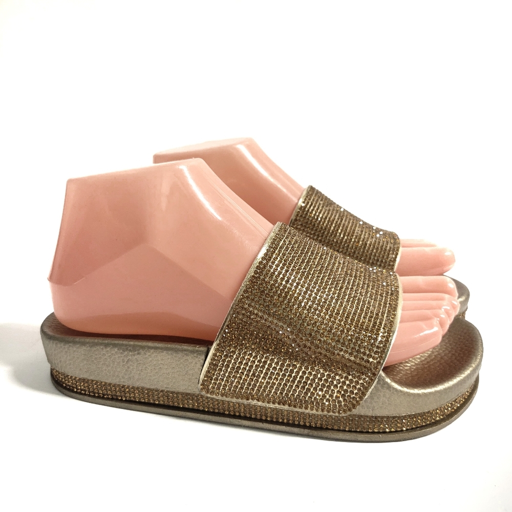 🥰NEW Gold Slip Ons Size 5